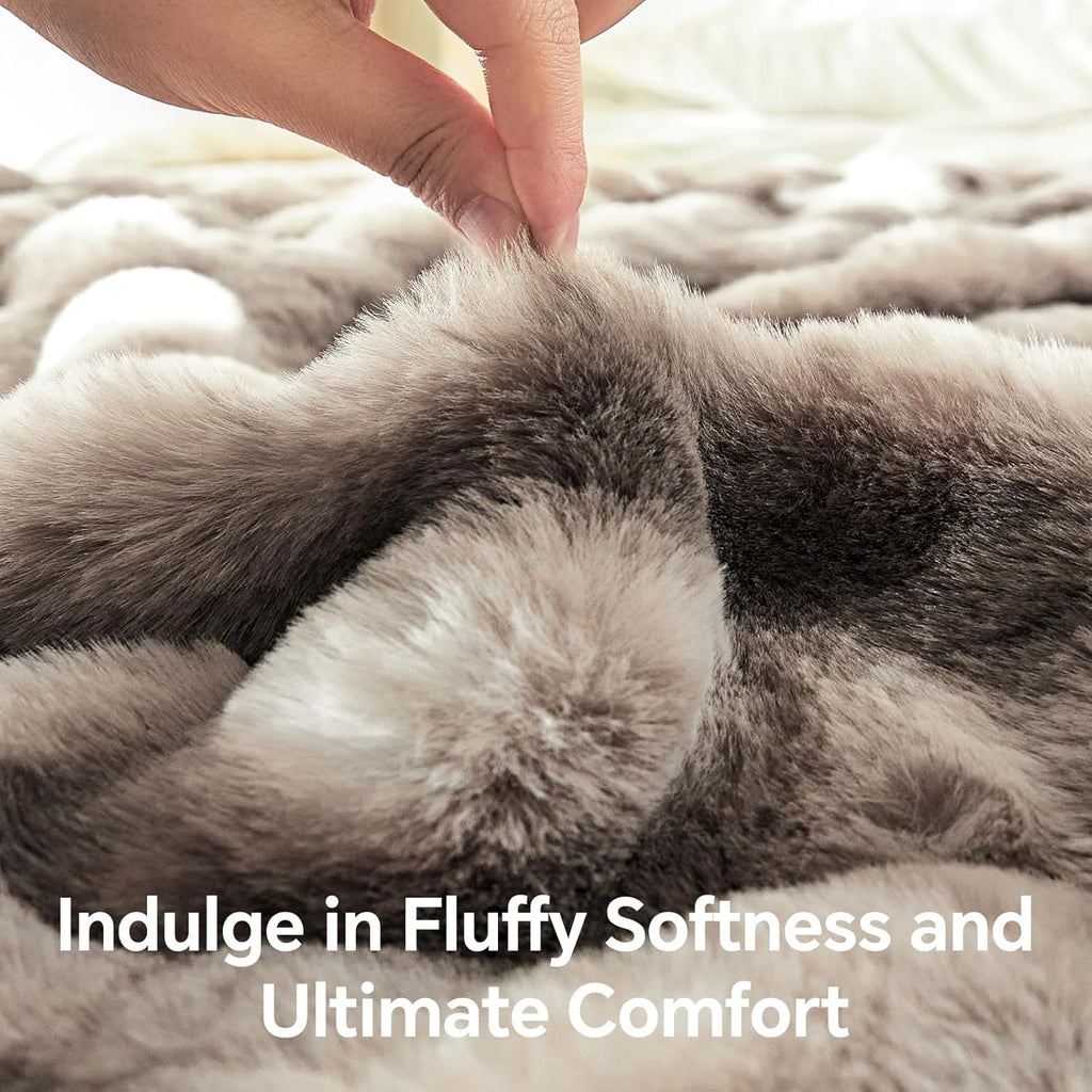 Tie-dye Taupe Faux Fur Throw Blanket for Couch, Decorative Tie-Dye Taupe Plush Bubble Blanket - Super Soft & Cozy Fluffy Faux Rabbit Fur Blanket for Women Gift, 50x60 Inches