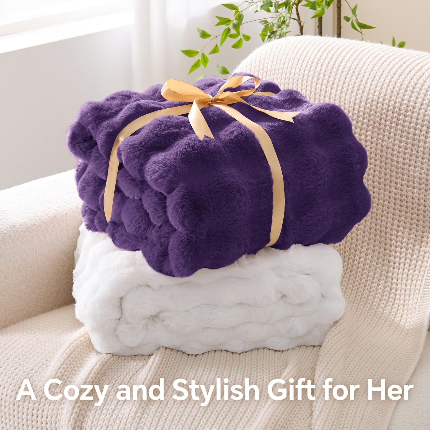 Purple Faux Fur Throw Blanket, Soft Cozy Plush Purple Bubble Blanket for Couch Sofa Bedroom Living Room Decor - 870GSM Thick Warm Fuzzy Fluffy Faux Rabbit Fur Blanket for Women Gift, 50x60 Inches