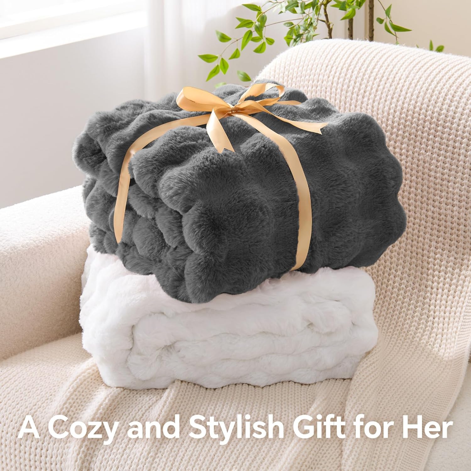 Gray Faux Fur Cream Throw Blanket, Soft Cozy Plush Bubble Blanket for Couch Sofa Bedroom Living Room Decor - 870GSM Thick Warm Fuzzy Fluffy Faux Rabbit Fur Blanket for Women Gift, 50x60 Inches