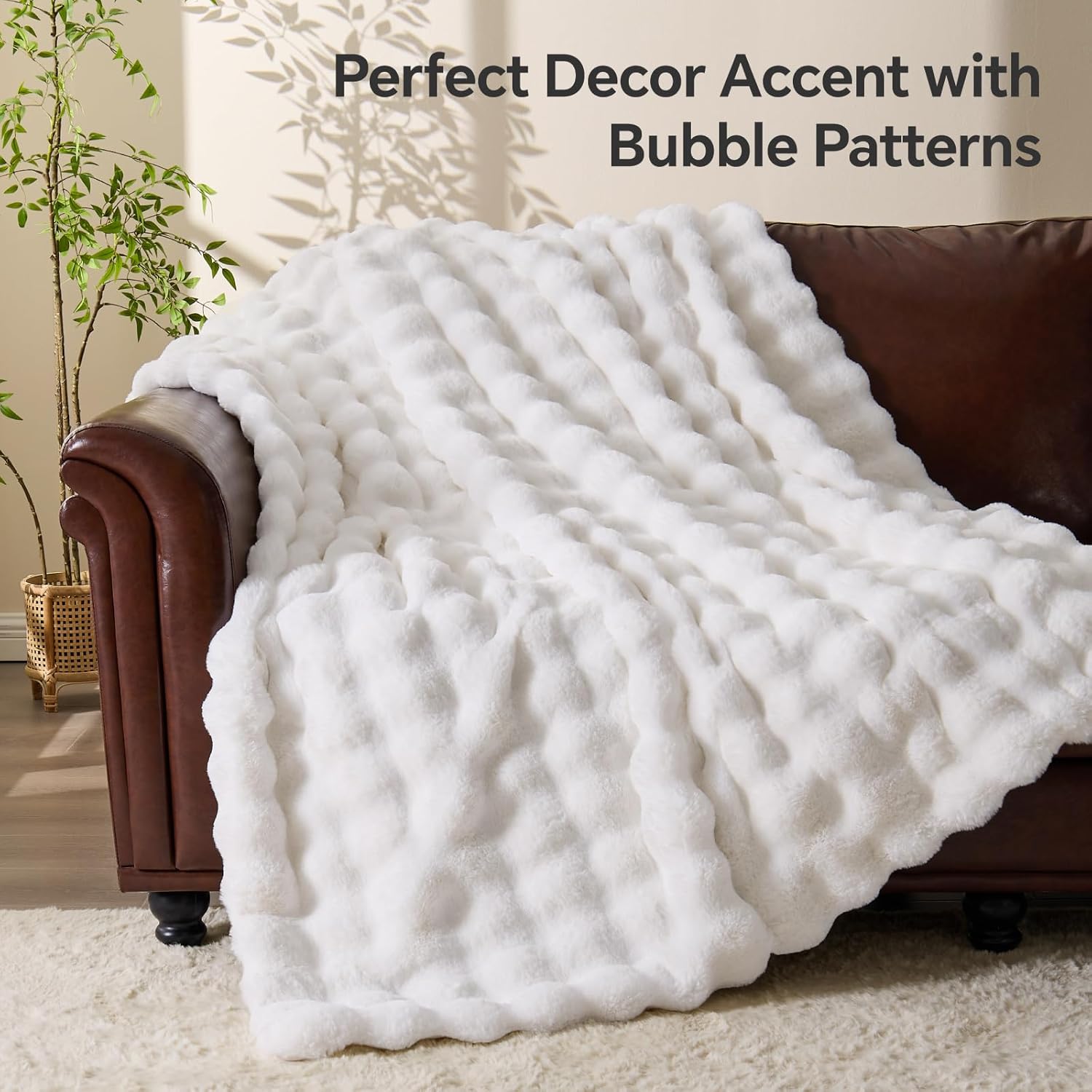 White Faux Fur Cream Throw Blanket, Soft Cozy Plush Bubble Blanket for Couch Sofa Bedroom Living Room Decor - 870GSM Thick Warm Fuzzy Fluffy Faux Rabbit Fur Blanket for Women Gift, 50x60 Inches