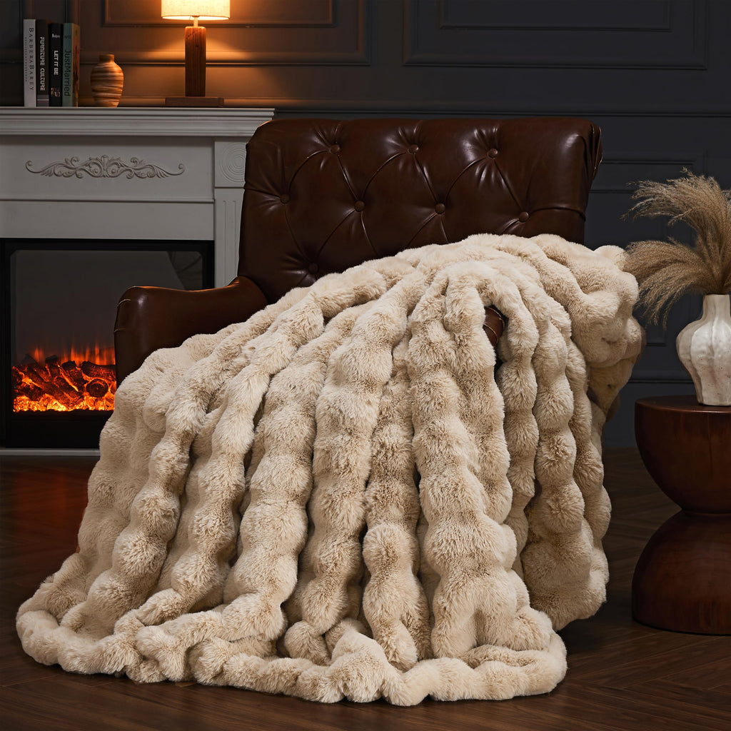 Light Brown Faux Fur Throw Blanket for Couch, Fluffy Fuzzy Plush Bubble Blanket, Soft Warm Cozy Shaggy Rabbit Blanket, Luxury Decorative Gifts for Sofa Bedroom Living Room, 60x50inch