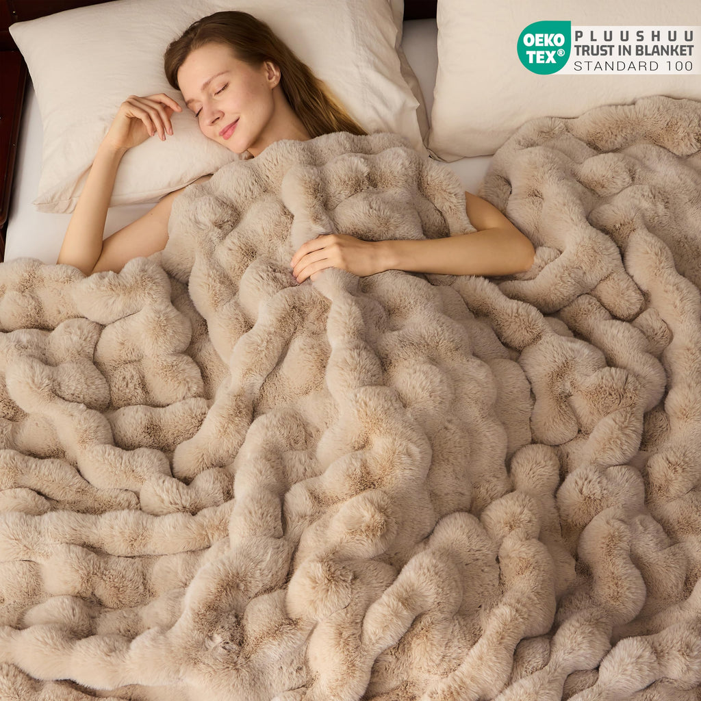 Light Brown Faux Fur Throw Blanket for Couch, Fluffy Fuzzy Plush Bubble Blanket, Soft Warm Cozy Shaggy Rabbit Blanket, Luxury Decorative Gifts for Sofa Bedroom Living Room, 60x50inch